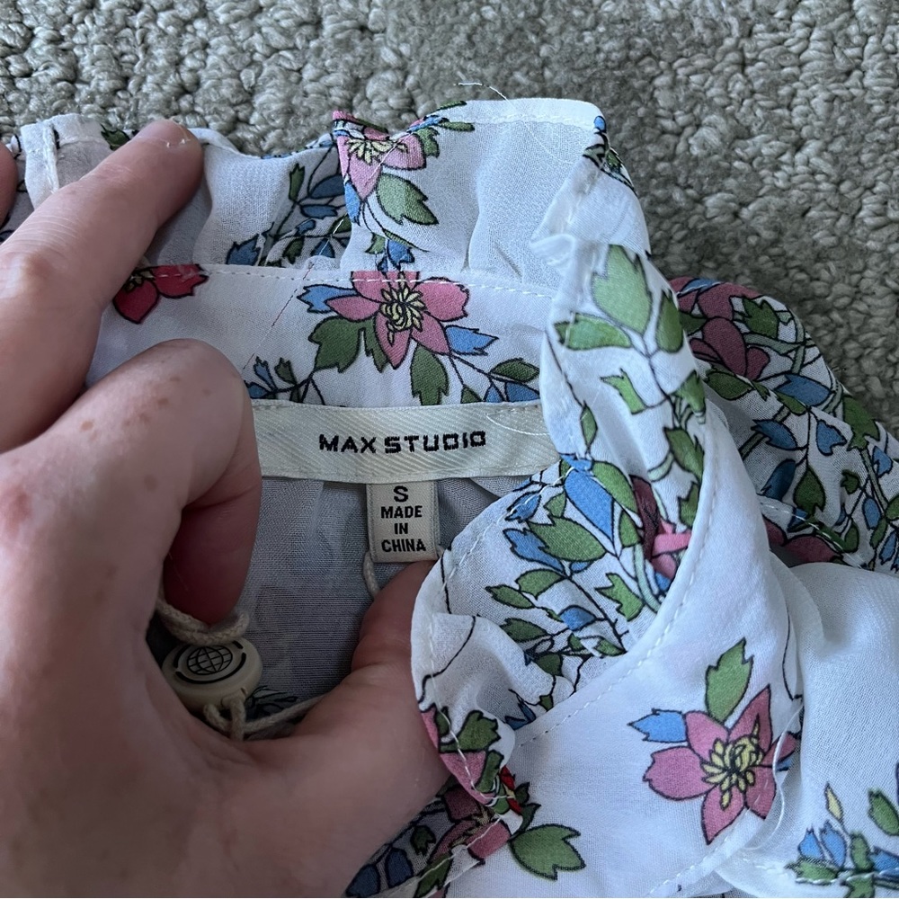 NWT Women's Max Studio Cold Shoulder Floral Top size Small in Ivory - Picture 5 of 10